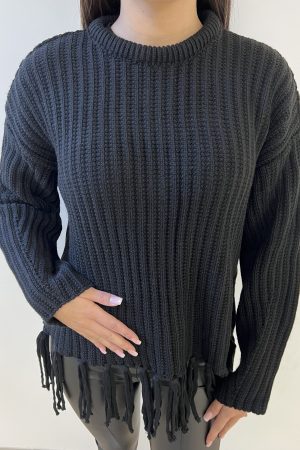 Pull avec franges ourlet noir