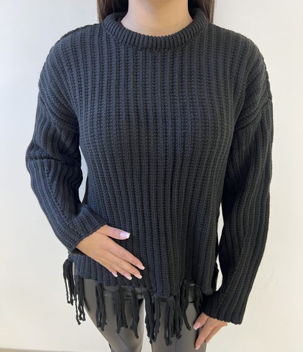 Pull avec franges ourlet noir