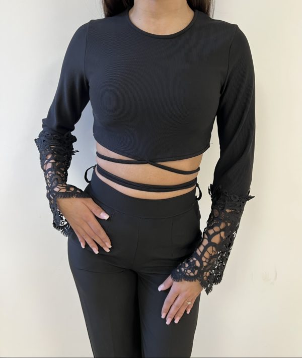 Crop top mis bras dentelle